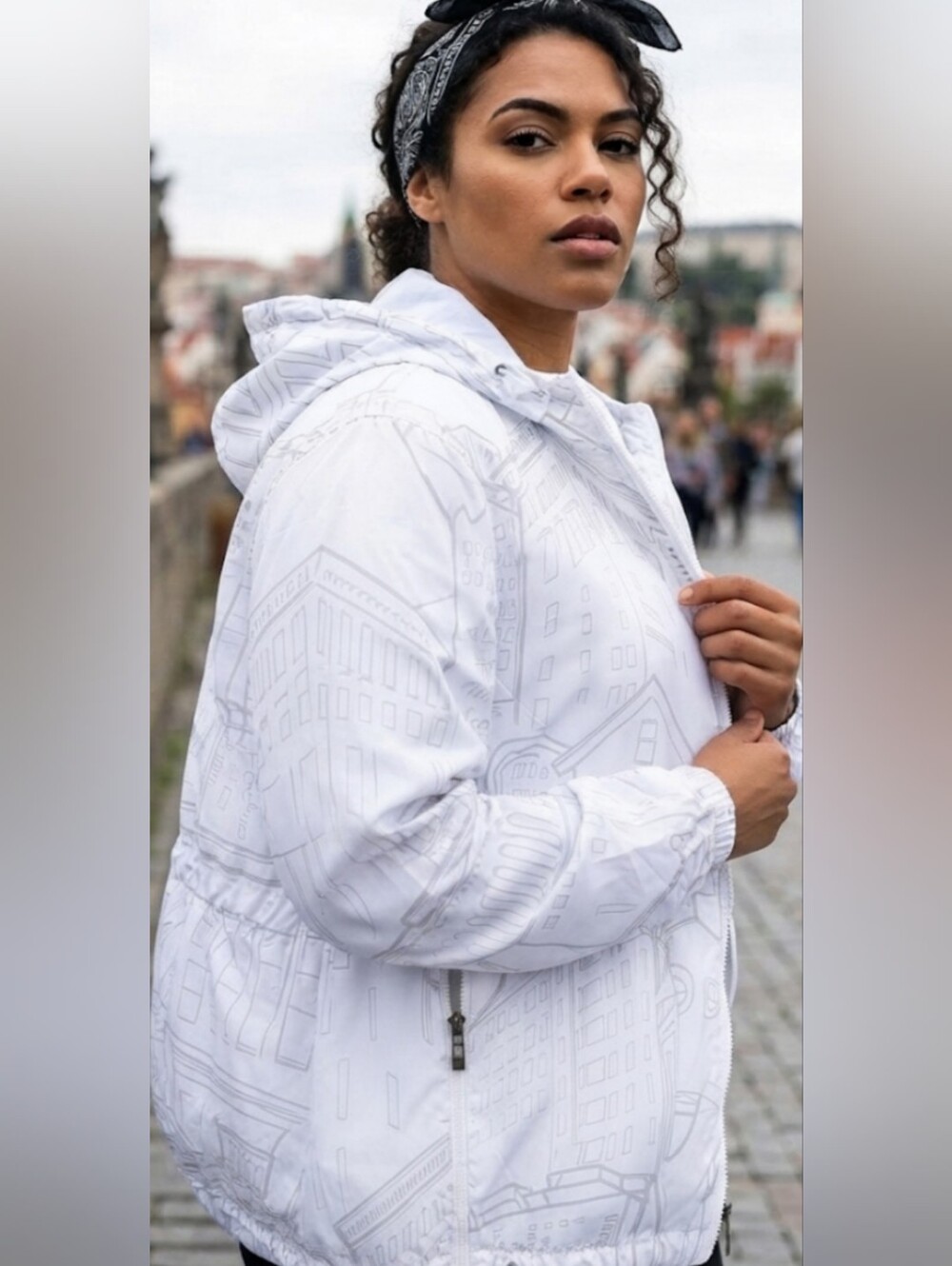 White Windbreaker Jacket - Lightweight Men's Hooded Windbreaker